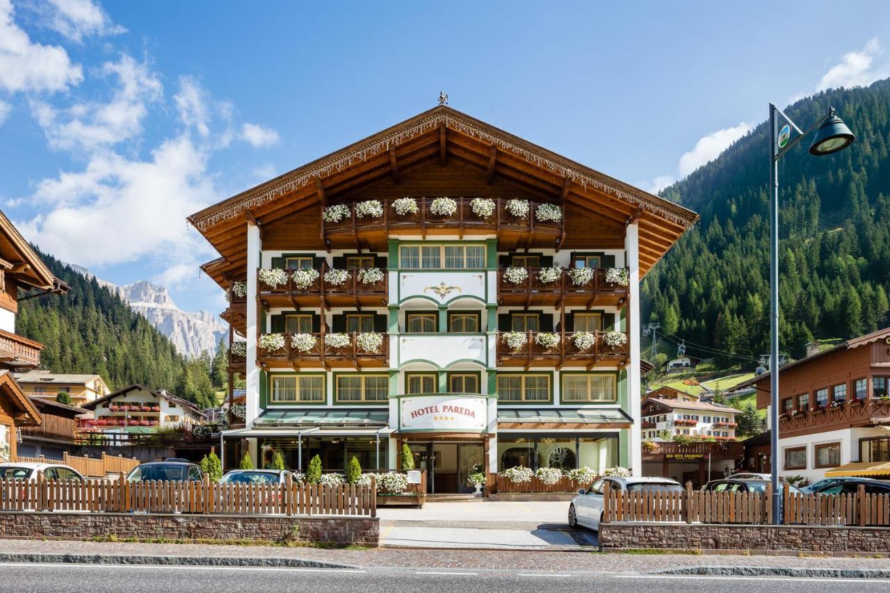 Hotel Pareda Canazei Exterior foto