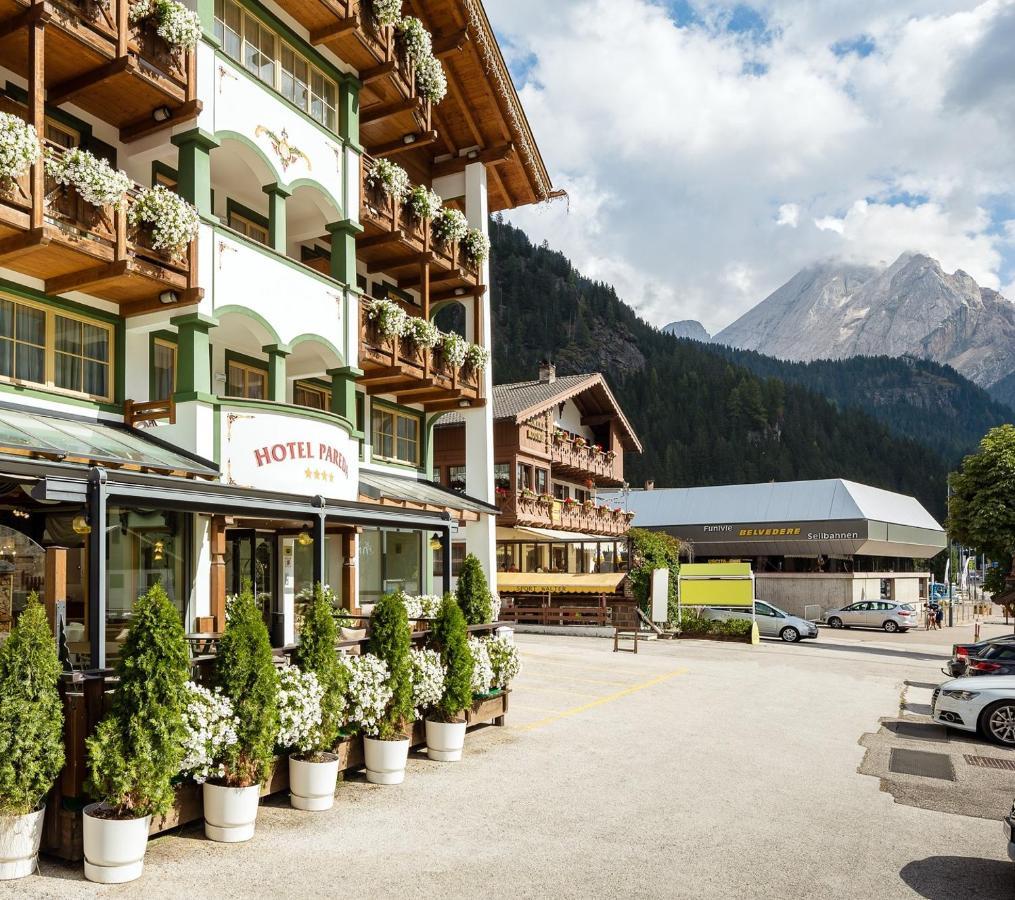 Hotel Pareda Canazei Exterior foto